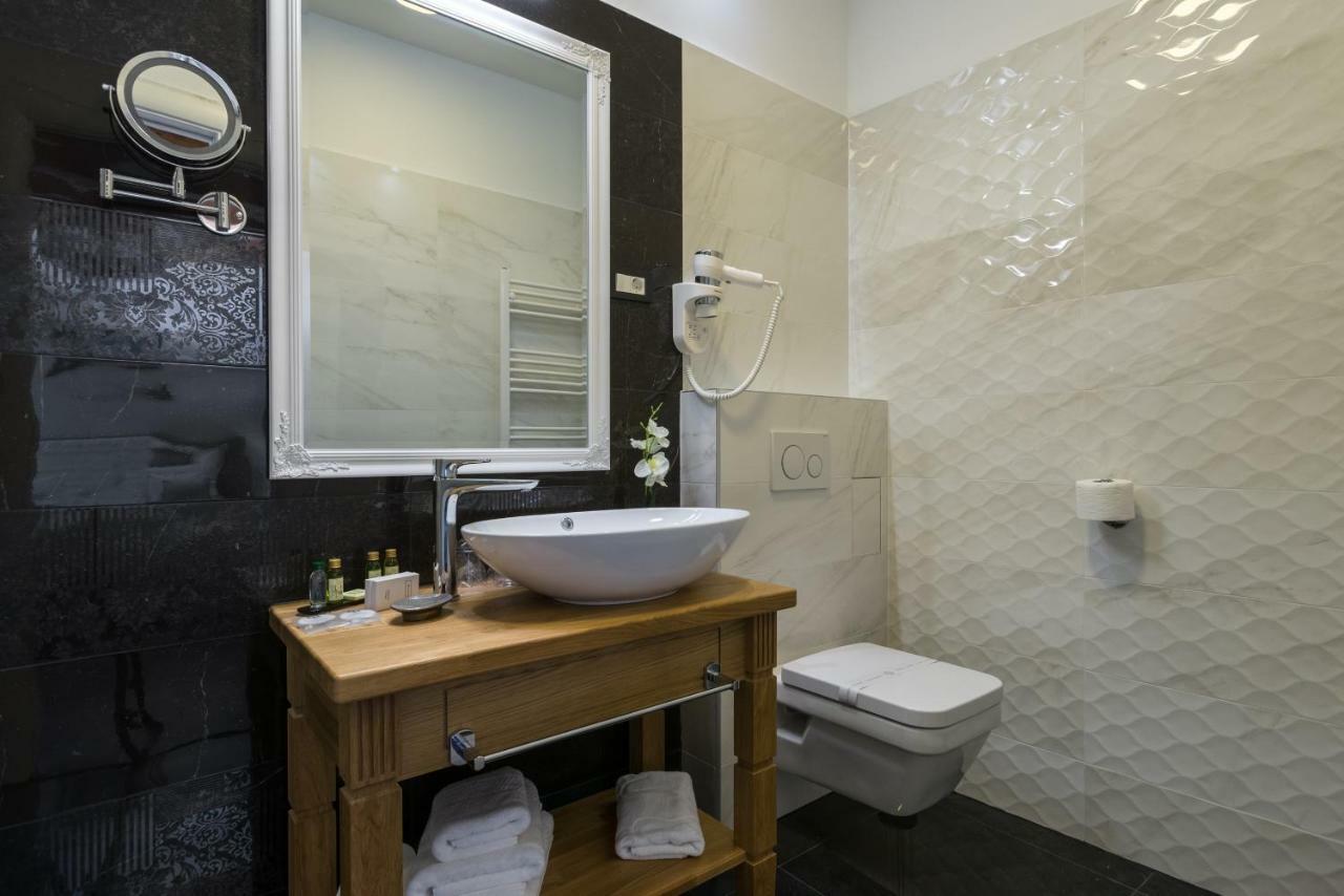 Id Regal Residence Split Ngoại thất bức ảnh